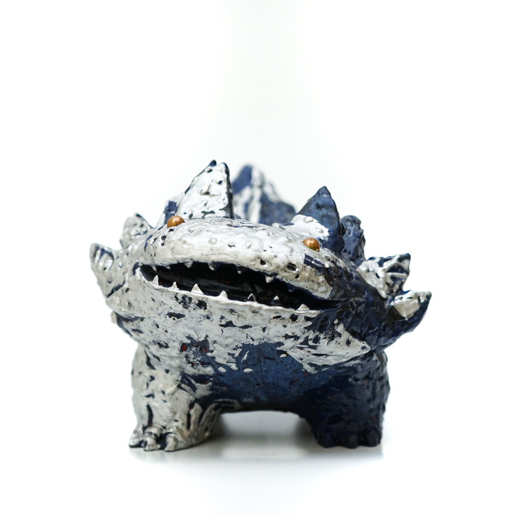 ' Shoko Nakazawa, Seedlas Brother Polystone sculpture